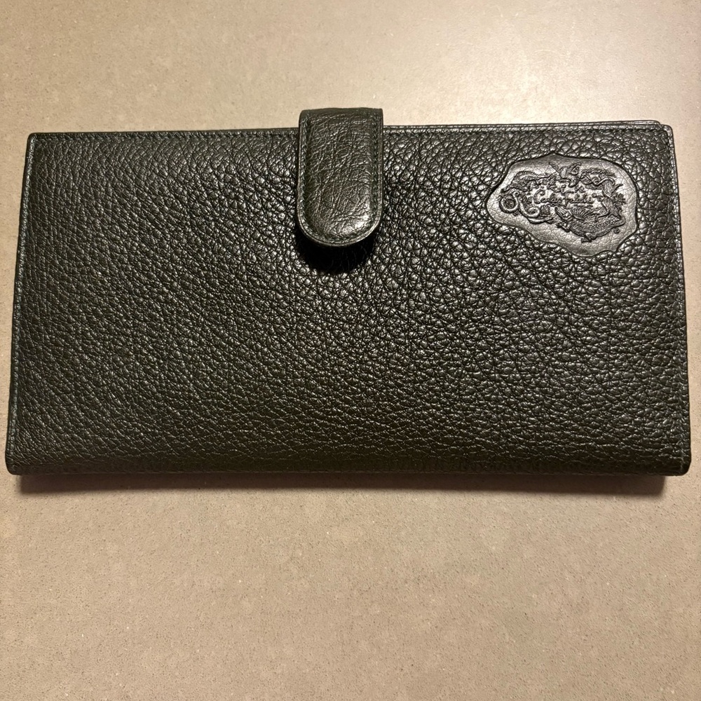 Black Textured Wallet with Crest